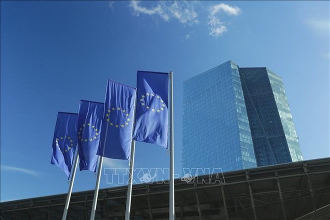 Цифровая иммиграционная система ЕС официально вступила в силу