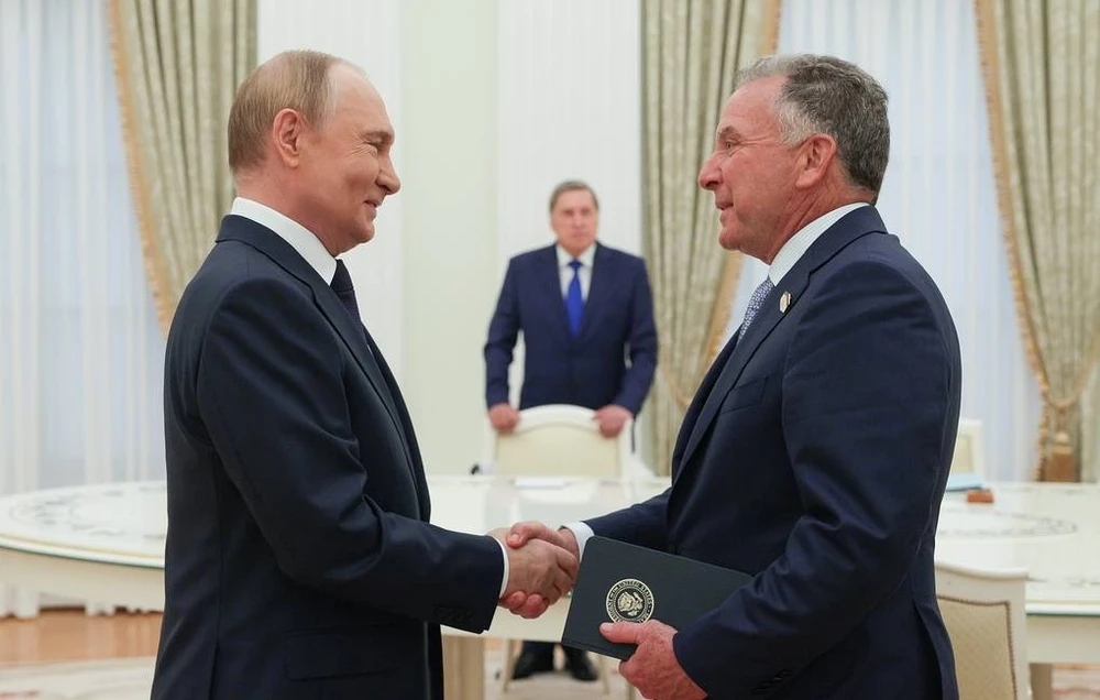 Президент Путин встретится с американскими спецпосланниками для обсуждения российско-украинского конфликта