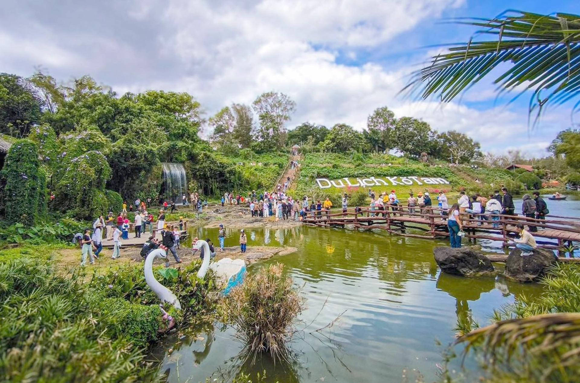 Туризм в Даклаке оживился в первые дни лунного нового года 2026