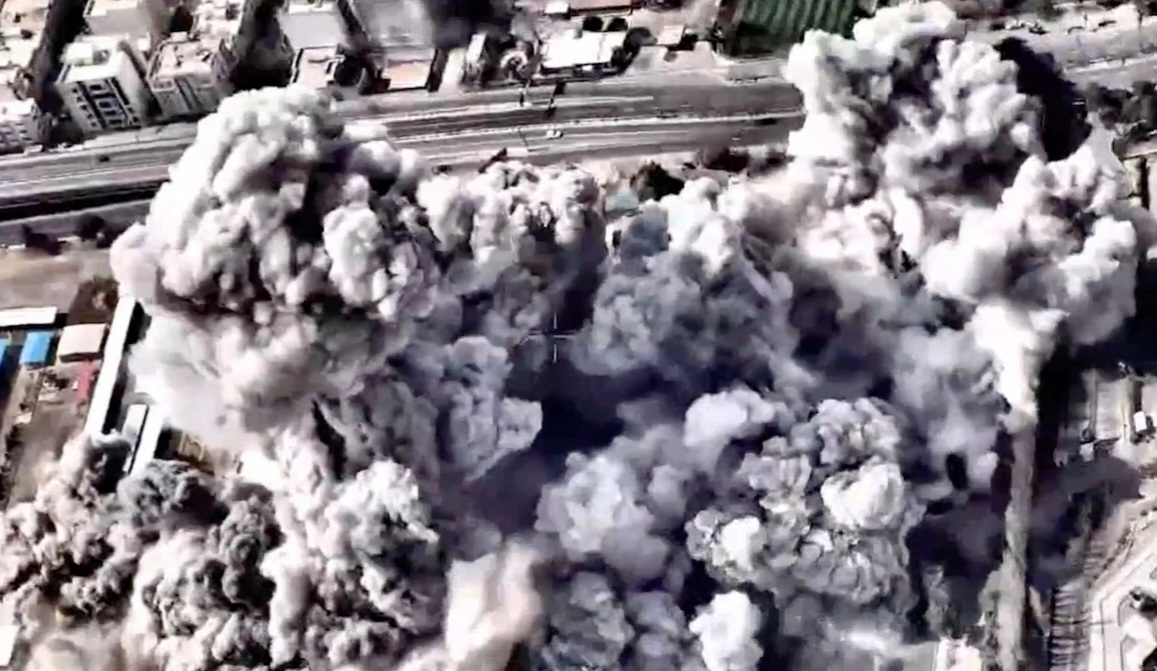 Иран выпустил по ОАЭ более 700 ракет