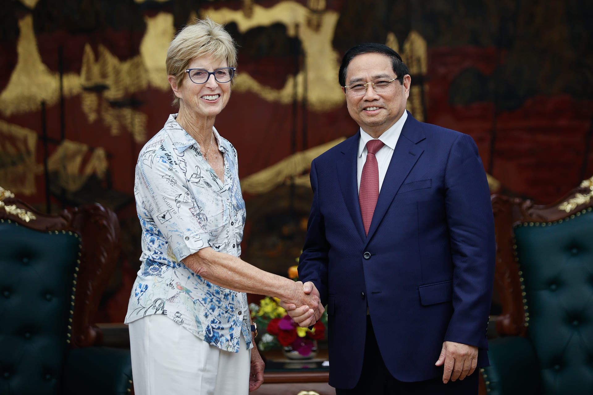 Премьер-министр Фам Минь Тинь принял делегацию американского Фонда Эйзенхауэра