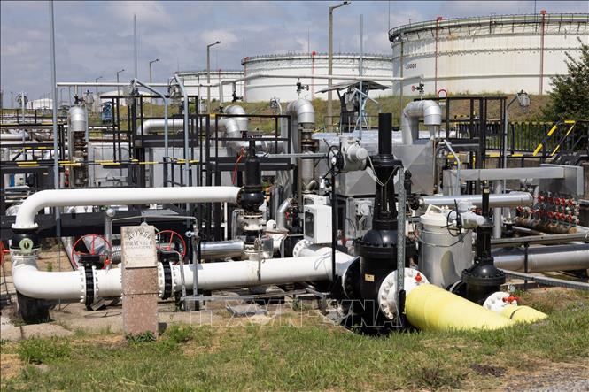 Венгрия приостанавливает поставки газа Украине