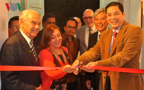 "tuan trien lam anh ve viet nam" tai ai cap hinh 0