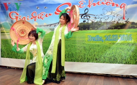 ky niem lan thu 5 chuong trinh khong gian van hoa viet tai berlin hinh 5