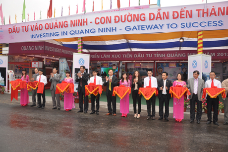 นิทรรศการส่งเสริมการลงทุนในจ. Quang Ninh ปี 2012