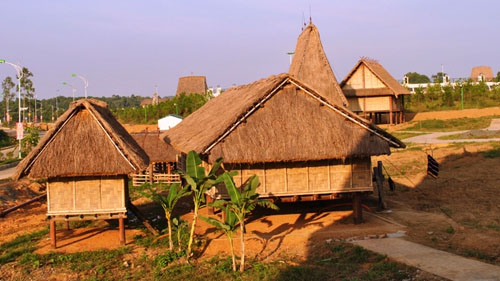 แผนการจัดเฟสติเวิลวัฒนธรรมชนเผ่าเวียดนาม 2012