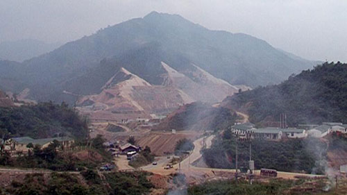 รองนายกรัฐมนตรี Hoang Trung Hai เข้าร่วมพิธีกั้นกระแสน้ำในแม่น้ำด่าระยะที่1