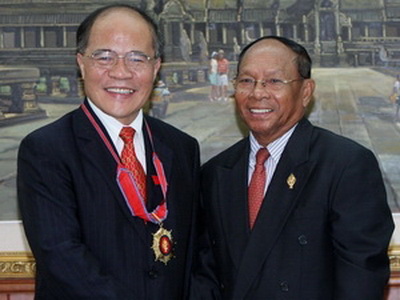 ประธานรัฐสภาของกัมพูชา เฮงสัมรินเริ่มการเยือนเวียดนามอย่างเป็นทางการ