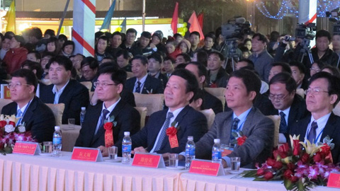 งานนิทรรศการการค้า – การท่องเที่ยวนานาชาติเวียดนาม – จีนปี 2013ได้เปิดขึ้นแล้ว