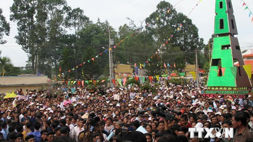 ส่งเสริมบทบาทของพุทธศาสนานิกายหว่าห่าวในกลุ่มสามัคคีชนในชาติ