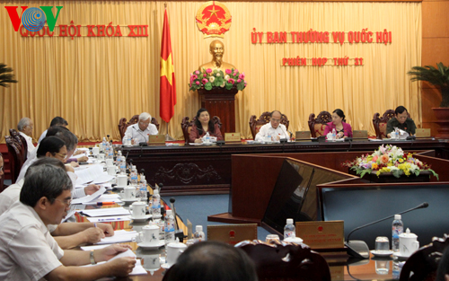 คณะกรรมาธิการสามัญแห่งรัฐสภาแสดงความคิดเห็นต่อร่างกฎหมายศาลประชาชนฉบับแก้ไข