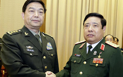 รัฐมนตรีกลาโหมเวียดนามฝุ่งกวางแทงเยือนประเทศจีน