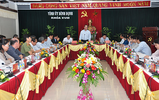 ประธานแนวร่วมปิตุภูมิเวียดนามลงพื้นที่จังหวัดบิ่งดิ๋ง