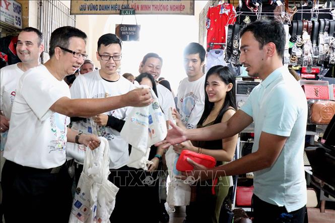 การรณรงค์ “วันเก็บขยะพลาสติกปี 2019” ณ นครโฮจิมินห์