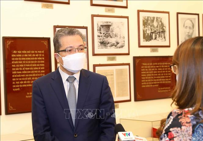 ชาวเวียดนามโพ้นทะเลมุ่งใจสู่ปิตุภูมิและร่วมแรงร่วมใจต่อต้านโรคโควิด -19