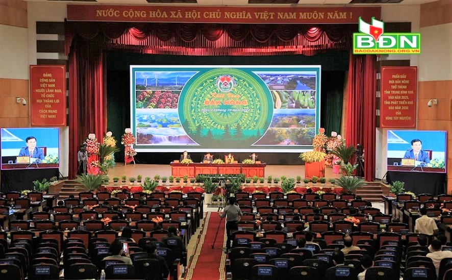 แก้ไขอุปสรรคให้แก่สถานประกอบการเพื่อดึงดูดการลงทุนในท้องถิ่นต่างๆ