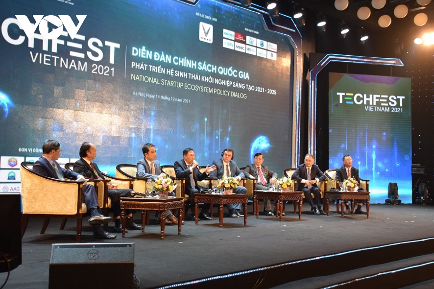 นายกรัฐมนตรี ฝ่ามมิงชิ้ง เข้าร่วมงานด้านสตาร์ทอัพนวัตกรรม