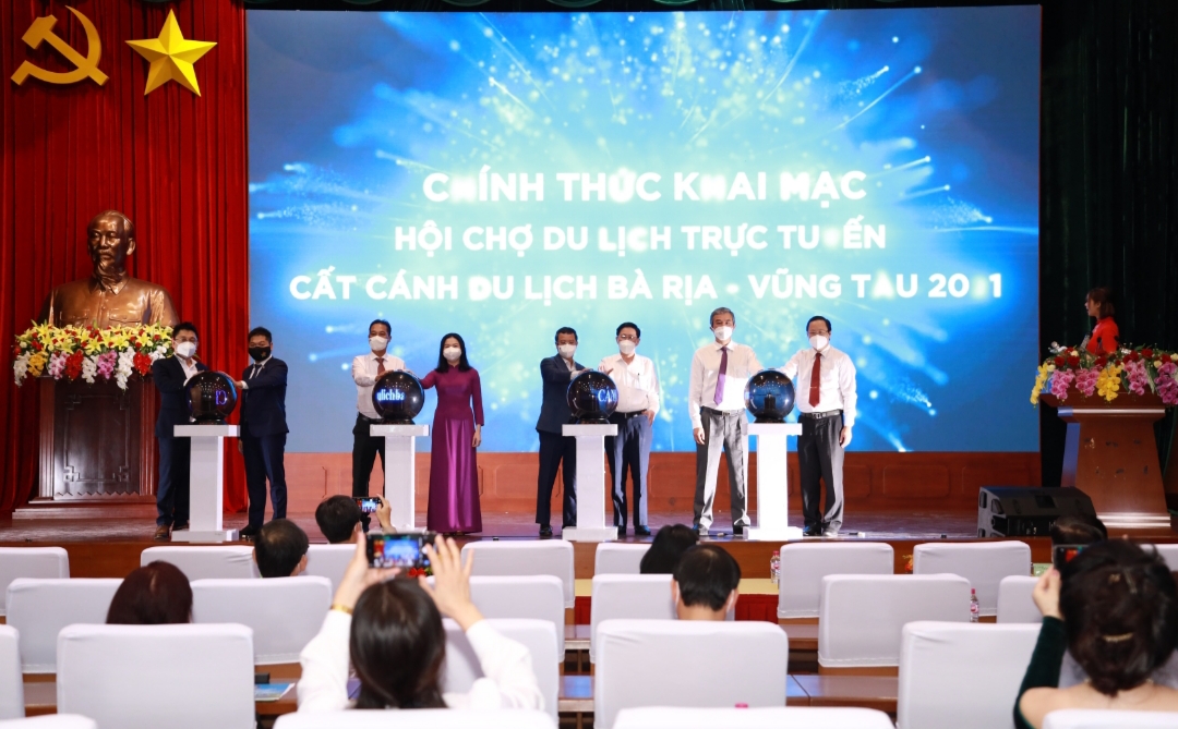 เปิดตัวงานแสดงสินค้าการท่องเที่ยวผ่านรูปแบบออนไลน์ภายใต้หัวข้อ “การท่องเที่ยวจังหวัดบ่าเหรียะ – หวุงเต่าก้าวรุดหน้าไปในปี 2021”