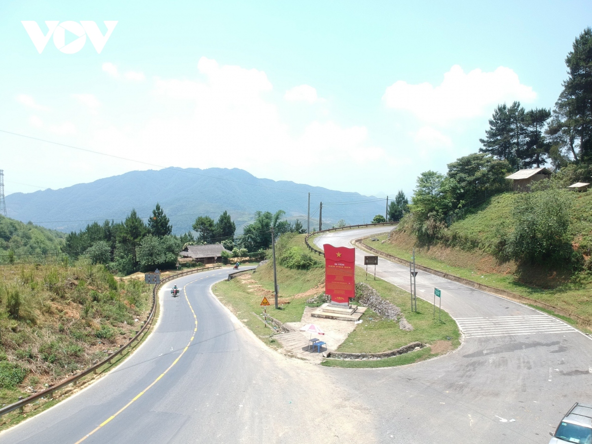ร่องรอยทางประวัติศาสตร์ที่ช่องเขาฟาดิน