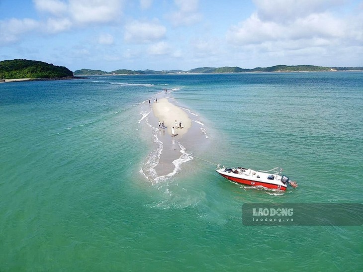 ทะเลและเกาะที่ไม่ควรพลาดในการท่องเที่ยวฤดูร้อนปี 2024