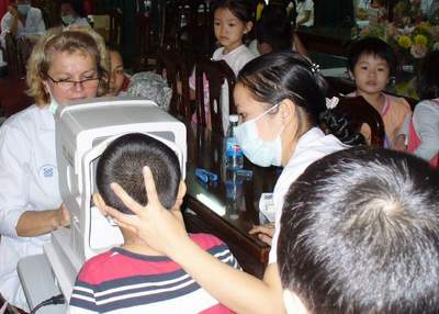 สหรัฐแสดงความชื่นชมโครงการต่างๆที่สหรัฐเป็นผู้อุปถัมภ์ในKon Tum