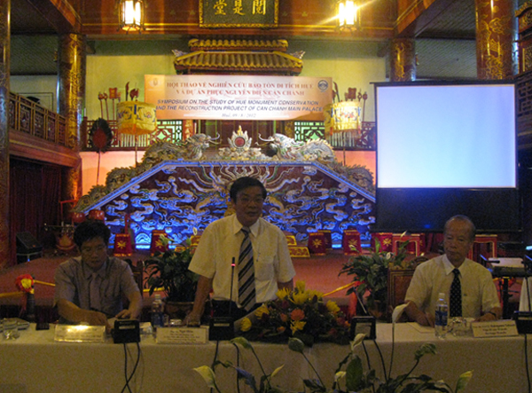 การฟื้นฟูสภาพตามโครงสร้างเดิมของพระตำหนักCần Chánhในกำแพงต้องห้าม กรุงเก่าเว้