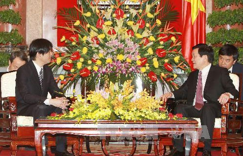 ประธานประเทศเวียดนามTrương Tấn Sangให้การต้อนรับมกุฎราชกุมารญี่ปุ่น