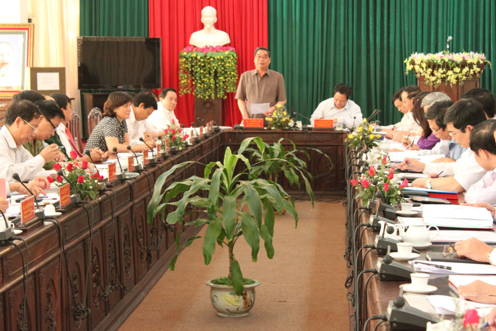 คณะเจ้าหน้าที่ตรวจตราของคณะเลขาธิการกลางพรรคลงพื้นที่จังหวัดTuyên Quang