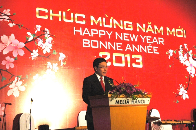 งานเลี้ยงคณะทูตานุทูตในโอกาสตรุษเต๊ตปีมะเส็ง๒๐๑๓