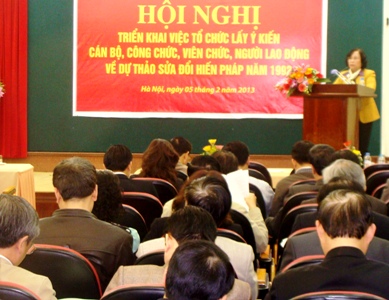 กระทรวงแรงงานทหารทุพพลภาพและสังคมจัดการทำประชาพิจารณ์ร่างรัฐธรรมนูญฉบับแก้ไข