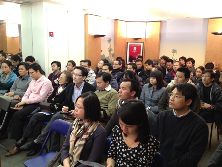 การสัมมนาเกี่ยวกับทะเลตะวันออกในฝรั่งเศส