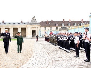 ความร่วมมือด้านการป้องกันประเทศมีส่วนร่วมผลักดันความสัมพันธ์ระหว่างเวียดนามกับฝรั่งเศส