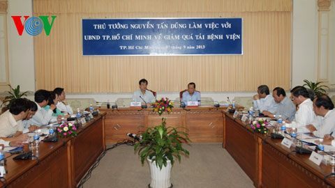 ระดมทุกแหล่งพลังเพื่อยกระดับคุณภาพของการตรวจและรักษาโรคที่นครโฮจิมินห์