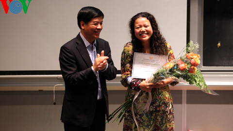 การจัดตั้งสมาคมเยาวชนและนักศึกษาเวียดนามในสหรัฐ