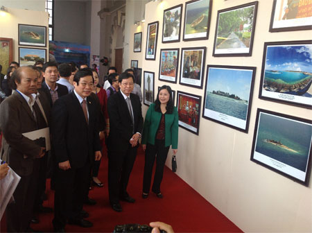 นิทรรศการ“หว่างซาและเจื่องซาของเวียดนาม– หลักฐานทางประวัติศาสตร์”