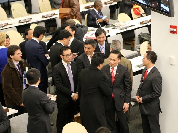 ผลงานด้านการต่างประเทศของเวียดนามในปี๒๐๑๓