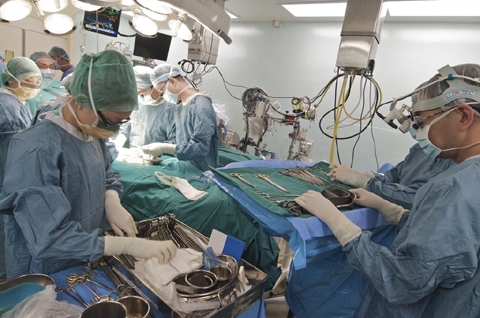 สิงคโปร์ขยายความช่วยเหลือด้านสาธารณสุขชุมชน