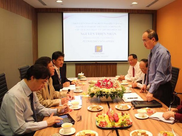 การเยือนมีส่วนร่วมเสริมสร้างความสัมพันธ์ระหว่างเวียดนามกับสิงคโปร์