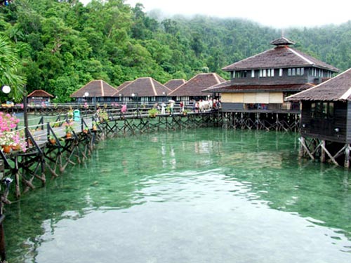 เยือนหมู่บ้านวัฒนธรรมมารีมารี