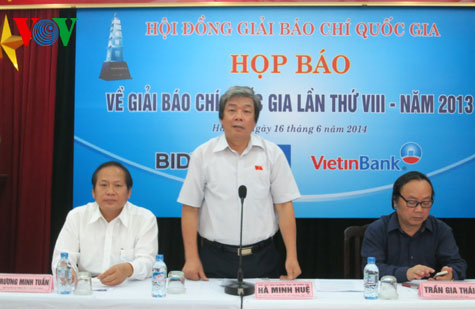 ผลงานของสถานีวิทยุเวียดนาม๑๑ผลงานได้รับรางวัลหนังสือพิมพ์แห่งชาติปี๒๐๑๔