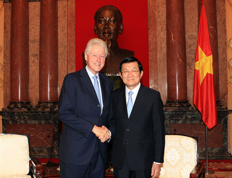 นายบิล คลินตัน อดีตประธานาธิบดีสหรัฐยืนยันว่า จะพยายามเพื่อมีส่วนร่วมให้แก่ความสัมพันธ์เวียดนามสหรัฐ