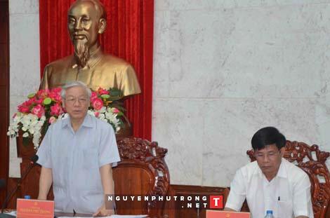 ท่านเหงวียนฟู้จ่องเลขาธิการใหญ่พรรคกล่าวว่า จังหวัดเห่ายางต้องสร้างฐานะจากการเกษตร