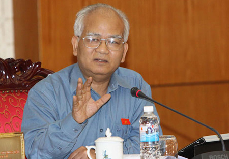 คณะปฏิบัติงานของสภาชนเผ่าแห่งรัฐสภาลงพื้นที่จังหวัดดั๊กลั๊ก