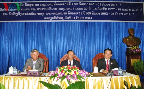 ทำนุบำรุงความสัมพันธ์พิเศษระหว่างเวียดนามกับลาวอย่างไม่หยุดยั้ง