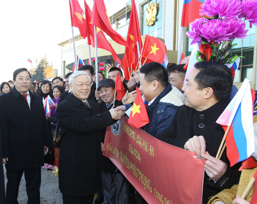 ประชามติรัสเซีย และยุโรปชื่นชมการเยือนรัสเซียและเบลารุสของท่านเหงวียนฟู้จ๋อง