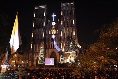 เทศกาลคริสต์มาสแห่งความสุข