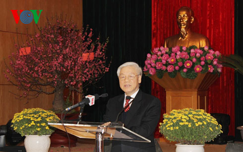 หน้าที่ในปี๒๐๑๕คือปฏิบัติงานด้านการสร้างสรรค์พรรคให้ประสบความสำเร็จ