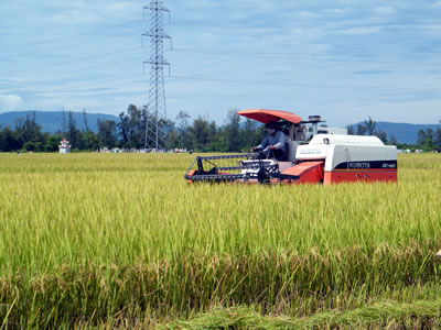 ผลักดันการประยุกต์ใช้ผลงานวิจัยในการผลิตและประกอบธุรกิจ