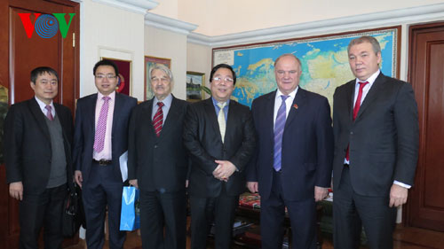 สถาบันดูมาแห่งชาติรัสเซียให้ความสนใจและสนับสนุนกิจกรรมใหญ่ๆของเวียดนาม