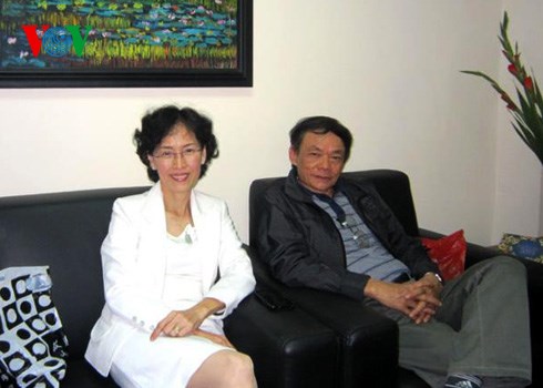 nha bao dinh the loc – nhung buon vui cua "nghiep-doi" hinh 3